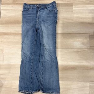 Express Women's Boot Cut Jeans in Classic Denim